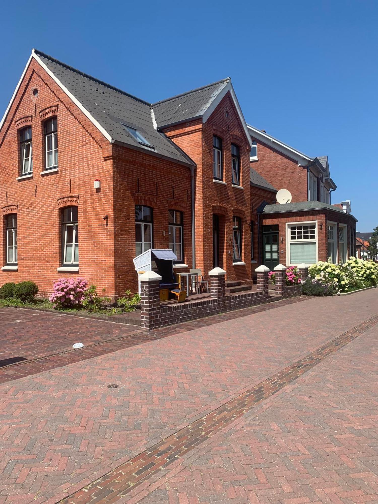 Altstadt Wohnung 2 "Hooge" Borkum Bagian luar foto
