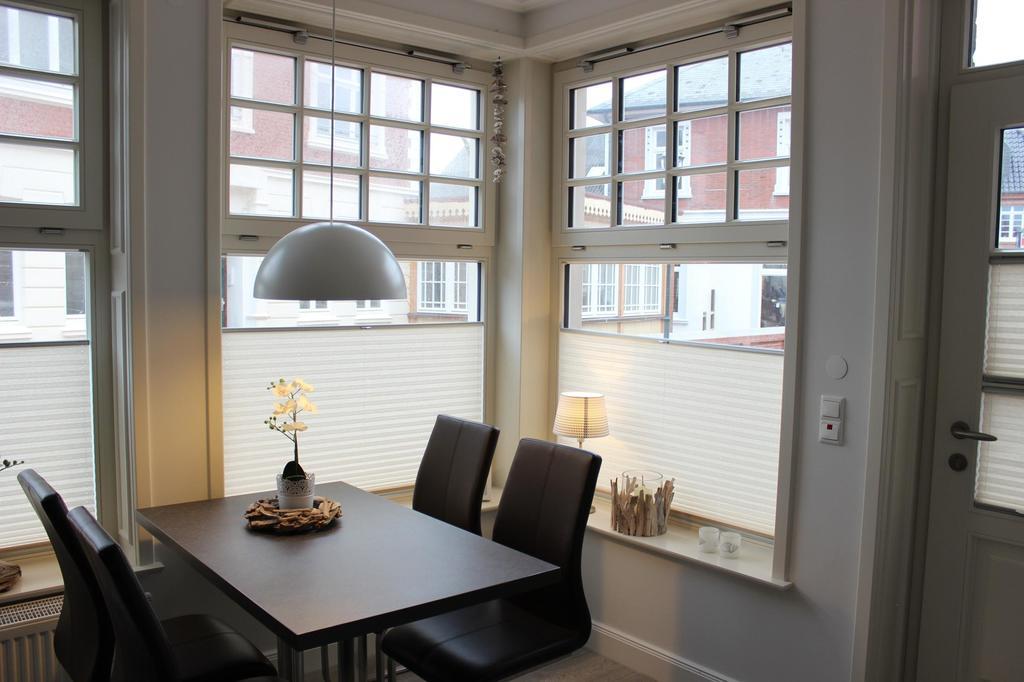 Altstadt Wohnung 2 "Hooge" Borkum Bagian luar foto