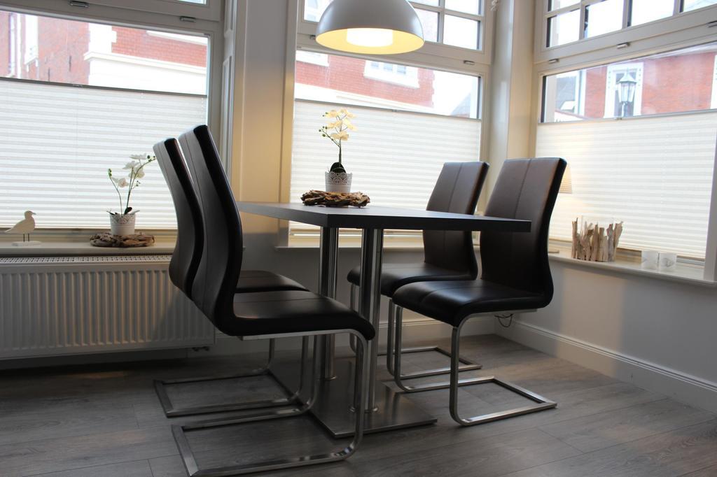 Altstadt Wohnung 2 "Hooge" Borkum Bagian luar foto